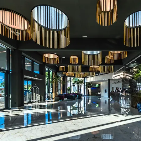亚得里亚海2号大酒店