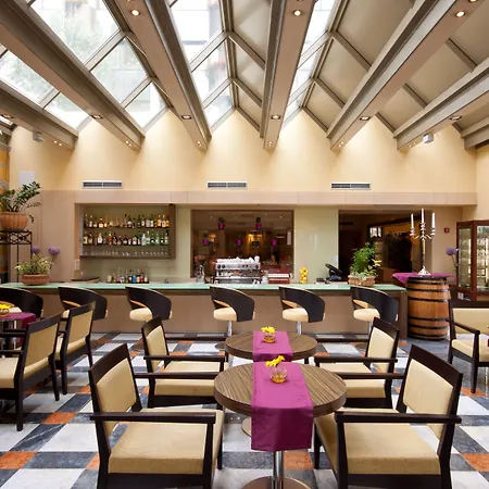 亚得里亚海2号大酒店 3*